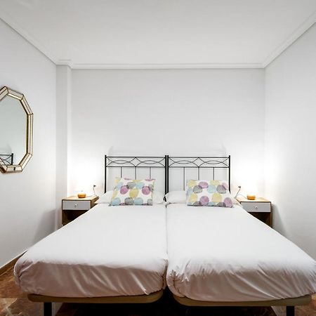 Holi-Rent Estrella Daire Sevilla Dış mekan fotoğraf