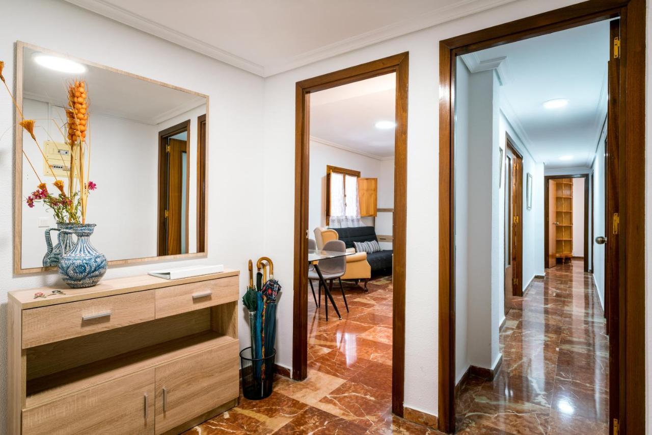 Holi-Rent Estrella Daire Sevilla Dış mekan fotoğraf