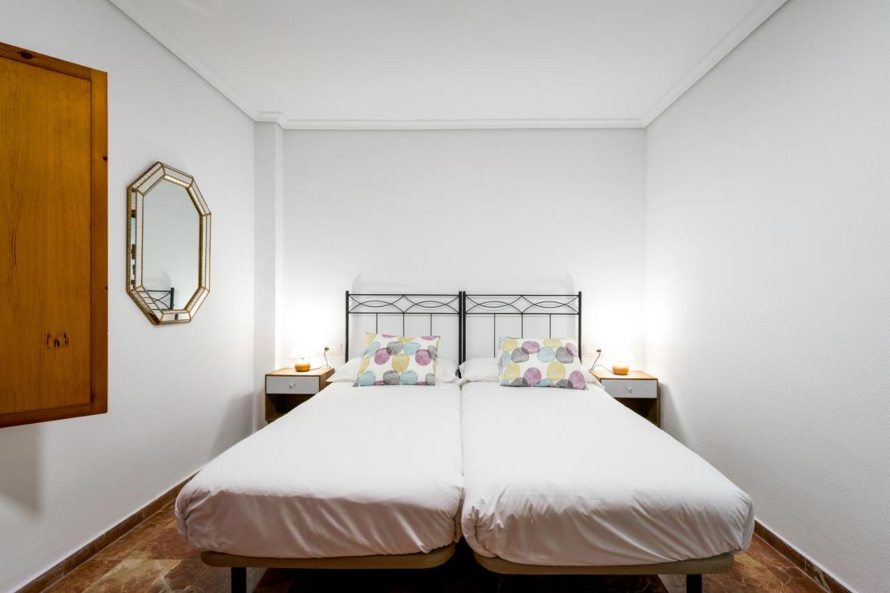 Holi-Rent Estrella Daire Sevilla Dış mekan fotoğraf