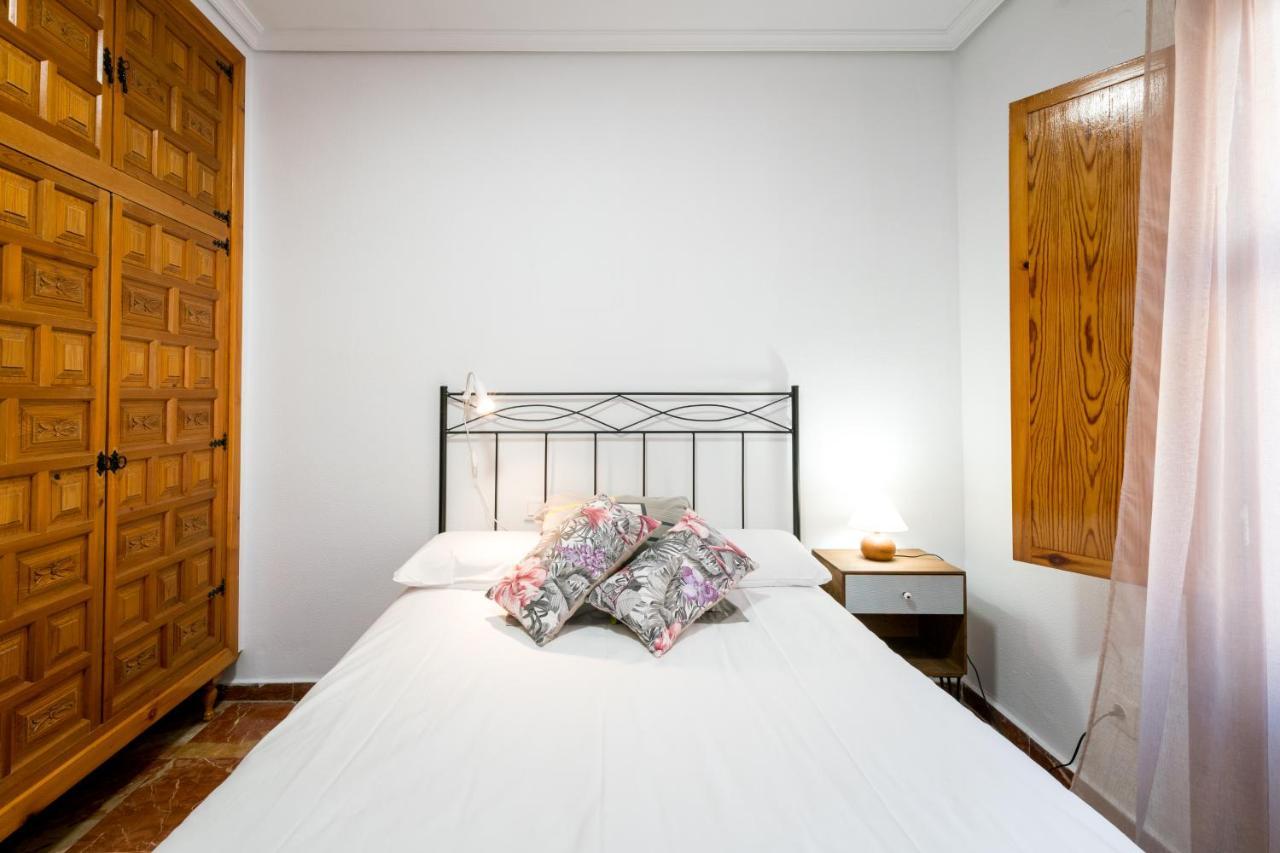 Holi-Rent Estrella Daire Sevilla Dış mekan fotoğraf