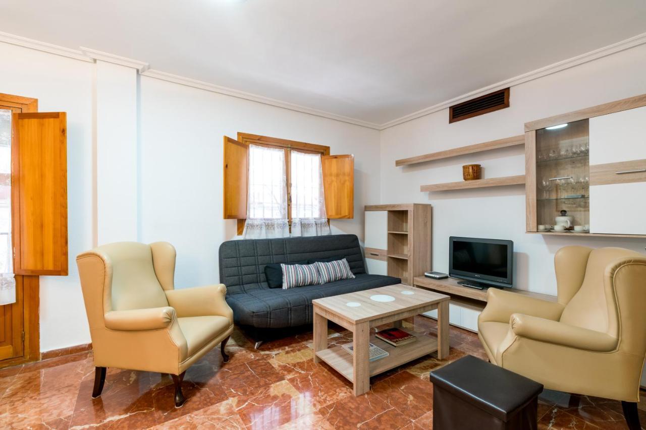 Holi-Rent Estrella Daire Sevilla Dış mekan fotoğraf