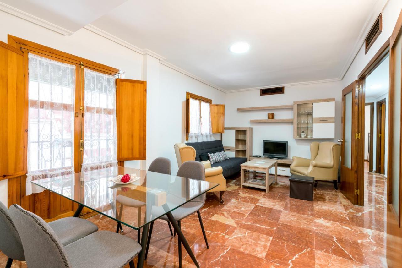 Holi-Rent Estrella Daire Sevilla Dış mekan fotoğraf
