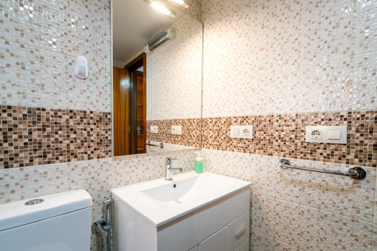 Holi-Rent Estrella Daire Sevilla Dış mekan fotoğraf